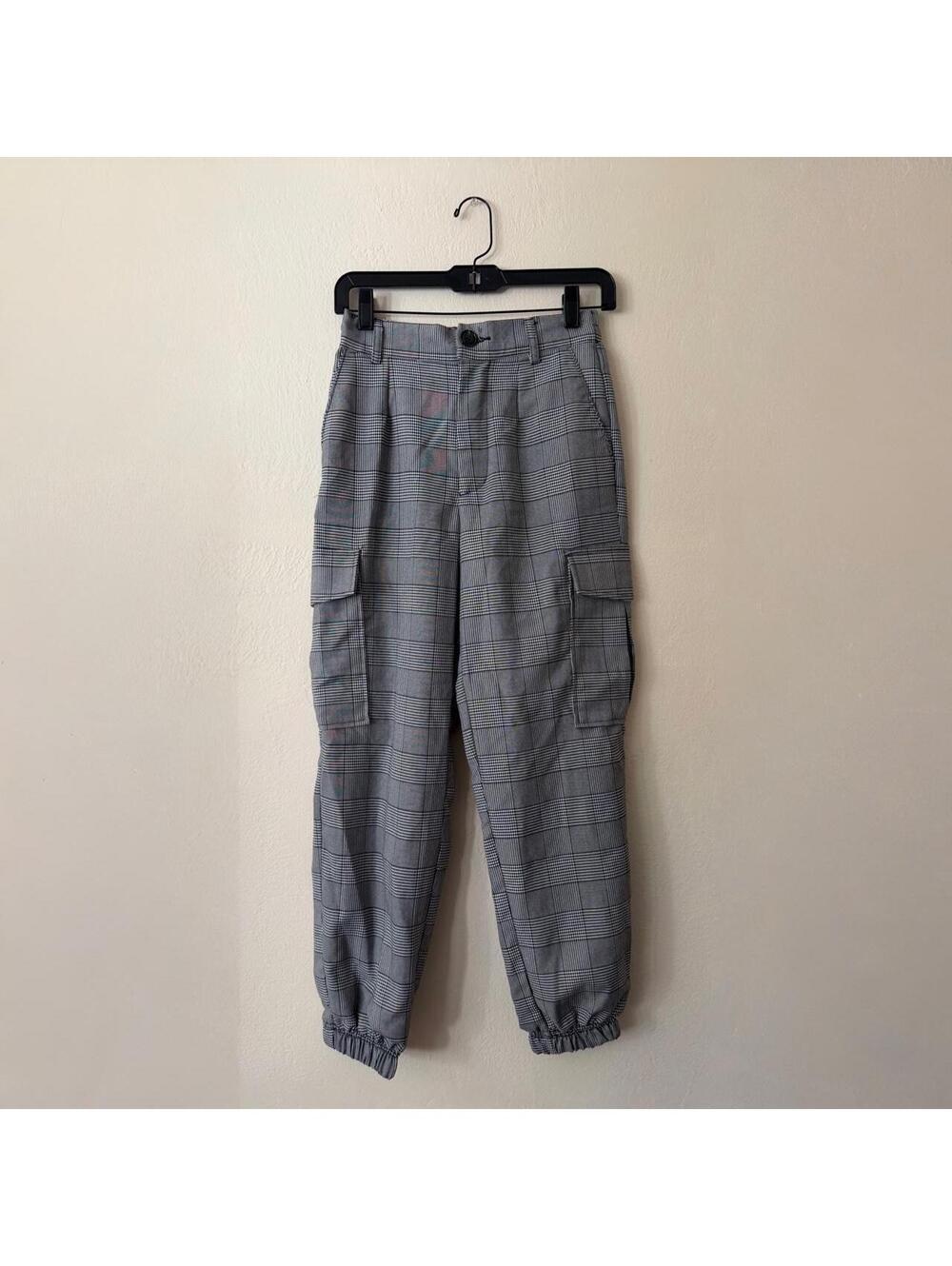Forever 21 Women's Grey and Blue Trousers
